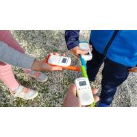 Játékok walkie talkie-val